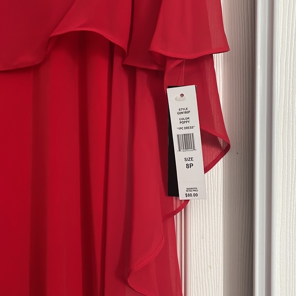 Red cocktail dress - Picture 3 of 6